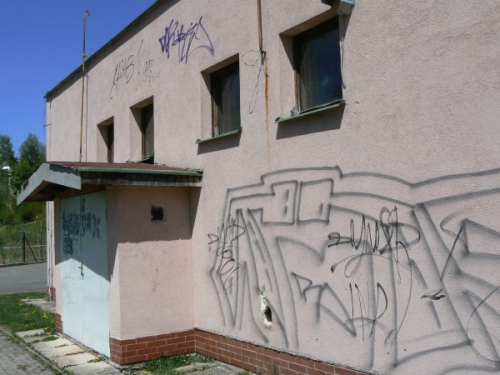 200705181911190.skoly_vandalizmus_06