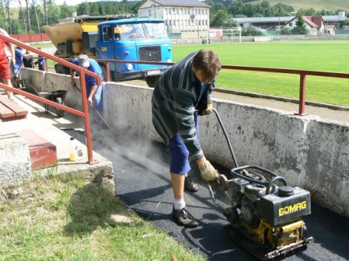 200707041650140.stadion_rekonstrukcia_03