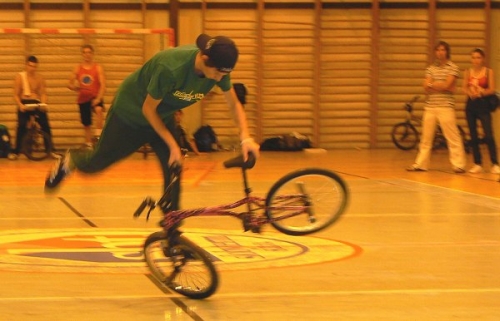 200709101951170.Flatland_04