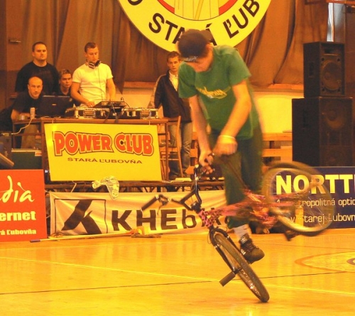 200709101951440.Flatland_06