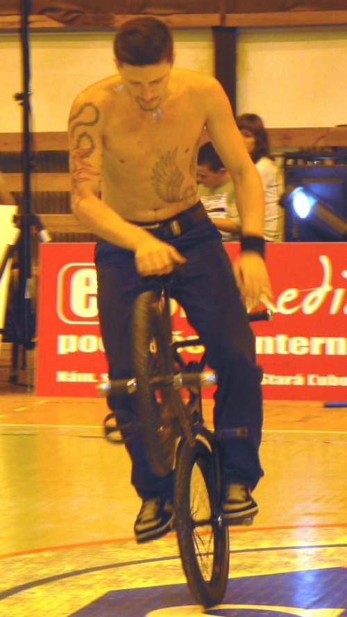 200709101951560.Flatland_07