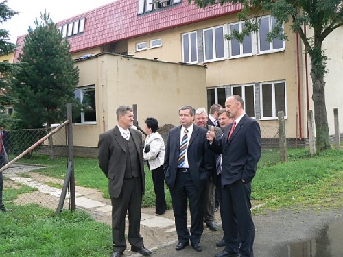 200709161906490.minister_01