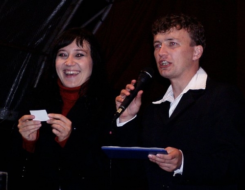 200710041918580.tombola_02
