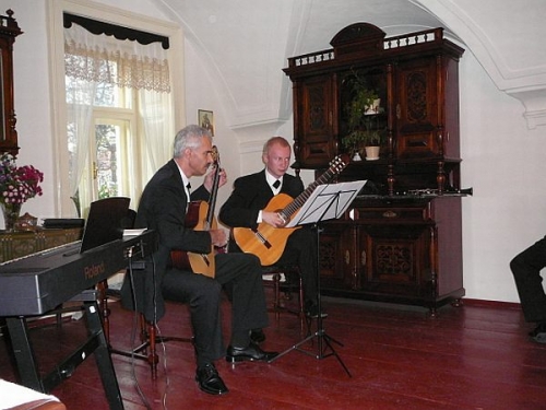 200710271327540.koncertUmestana_02.JPG