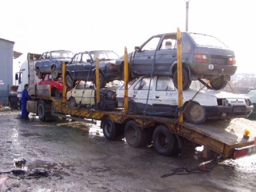200712041427320.46_autovraky04