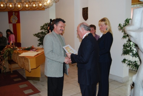 200805071518310.16_kultura_12