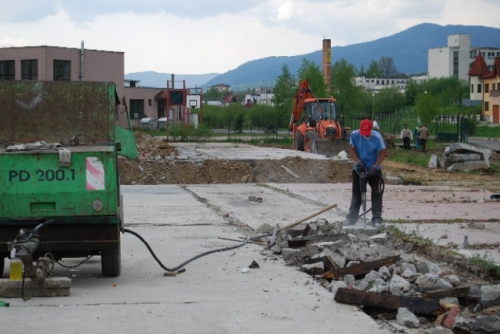 200805231026080.garaze_vychod_dsc_0027