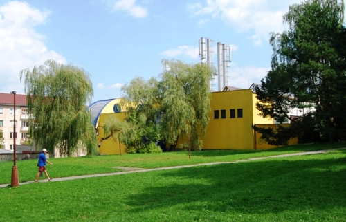 200809061342410.34_tenisova_hala_1