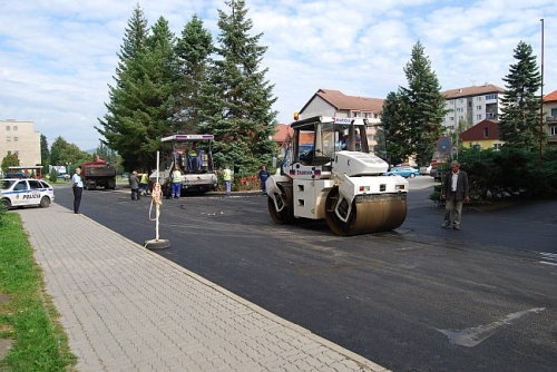200809182019160.36_asfaltovanie_sachty_dsc_0025