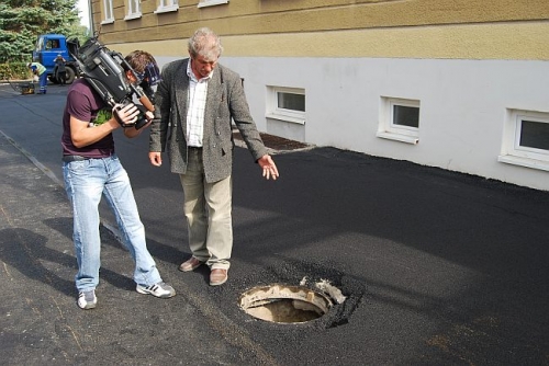 200809182019170.36_asfaltovanie_sachty_dsc_0018
