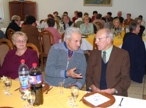 200811071356070.43_seniori_dsc_0009