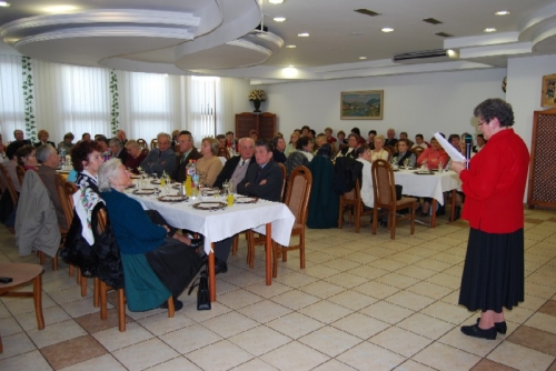200811071356100.43_seniori_dsc_0020