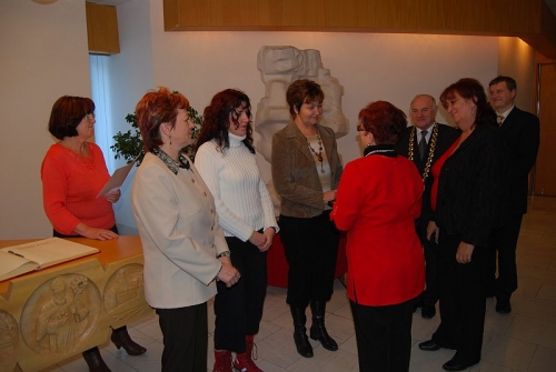 200812170916340.48_plakety_dsc_0015