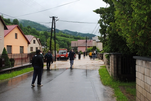 201006091356240.mytna_ul_sl_povoden_036