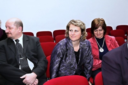 201103011518100.26_forum_2011