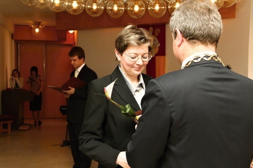 201104011317350.img_8374