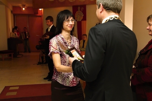 201104011317350.img_8393