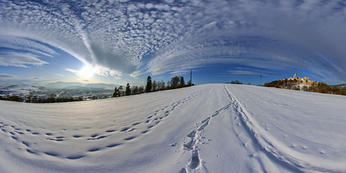 Severný pohľad na mesto a hrad Stará Ľubovňa, zima