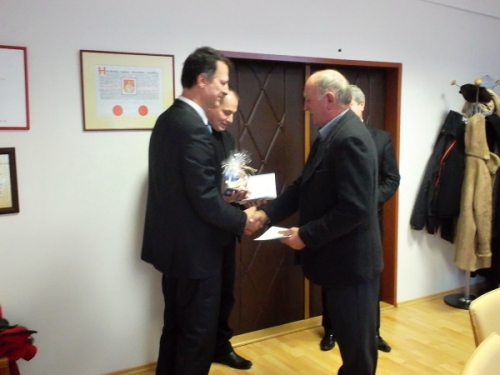 201312180940050.sam_0588