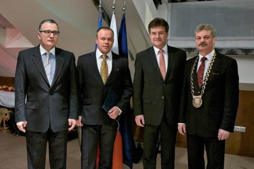 201402201531370.honorarny_konzul_03