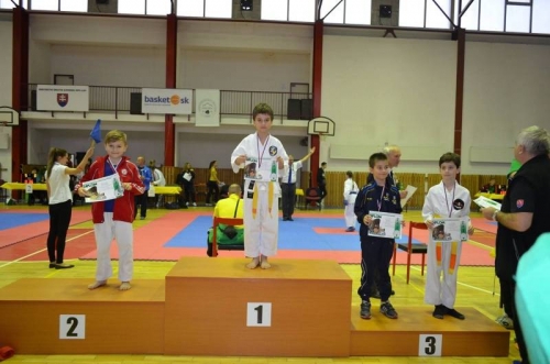 201512030837440.kralevic