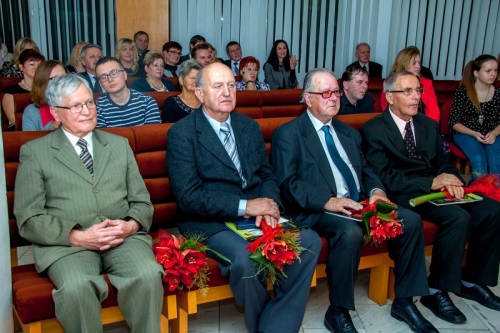 201512081031400.img-0033