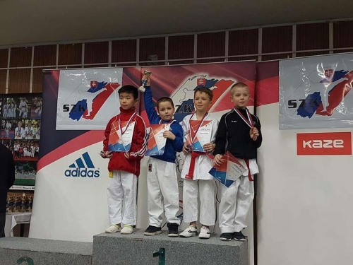 201702141056430.victor-huang-2-miesto-kumite