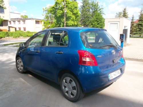 201709141559340.201709071243170-yaris-3