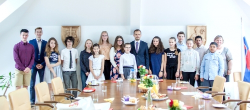 201806071107170.img-4375
