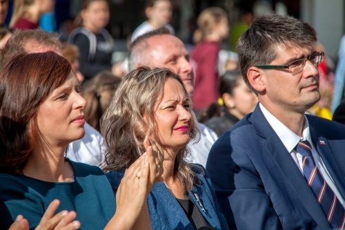 201809291020560.img-5172