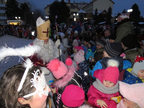 201812021747080.img-1600