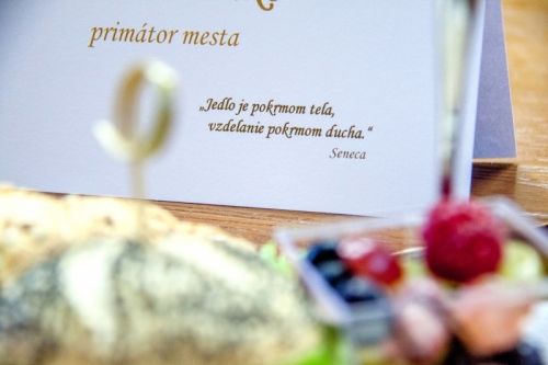 202211162011110.ranajky-003