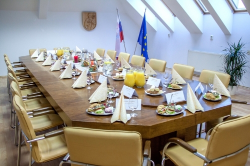 202211162011110.ranajky-017