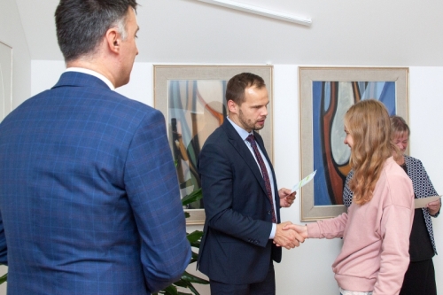 202211162011110.ranajky-065