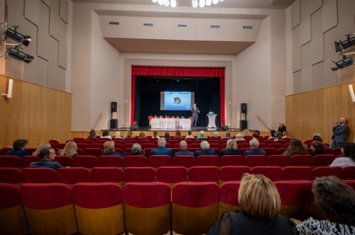 Samospráva pre seniorov