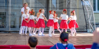 Štvrtkový jarmočný program pre všetky deti – fotografia 12