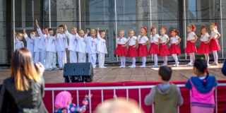 Štvrtkový jarmočný program pre všetky deti – fotografia 11