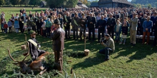 Na Hubertovských slávnostiach pasovali lovca i varili guľáš – fotografia 6